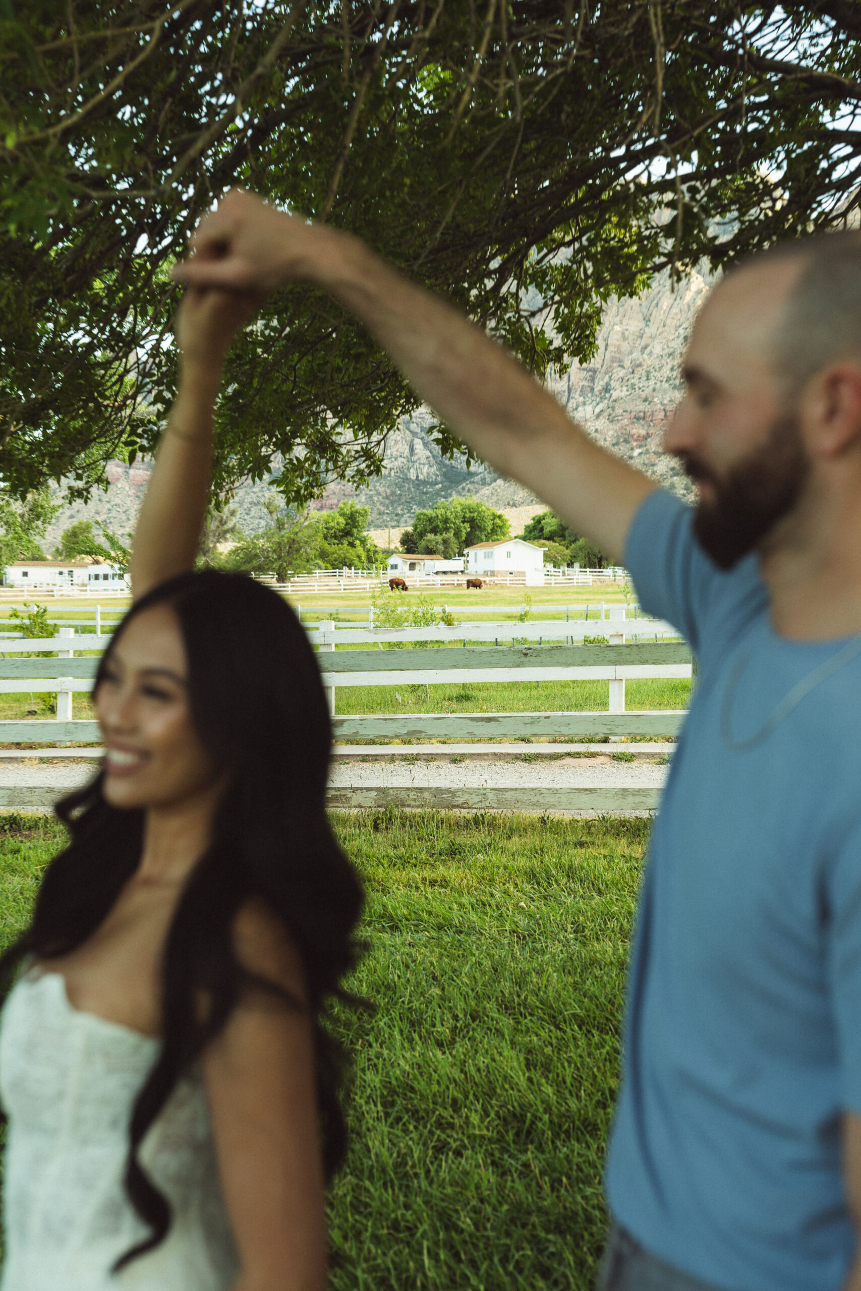 Las Vegas Elopement couple session in Spring