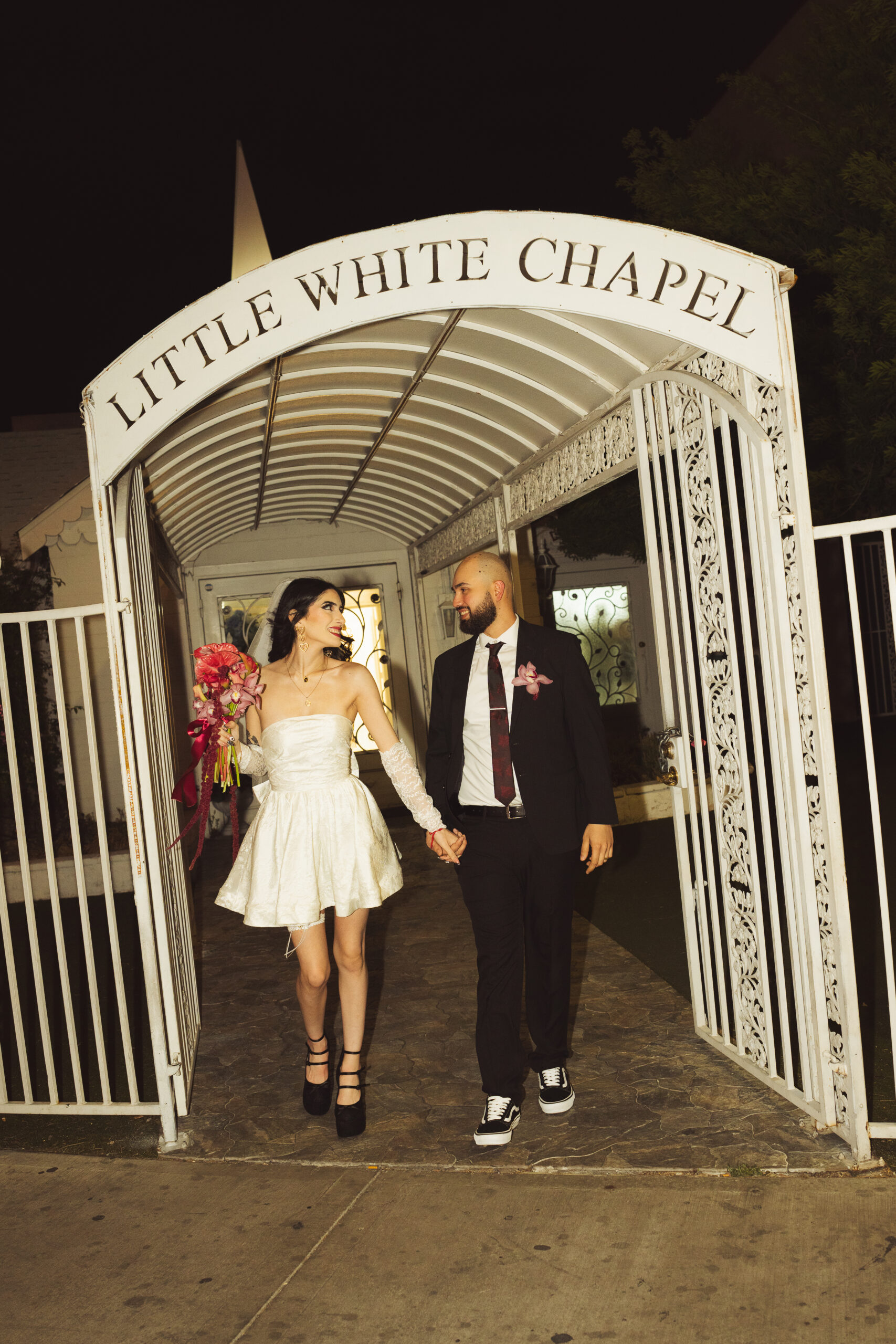 Elopement couple at Little White Chapel in Las Vegas